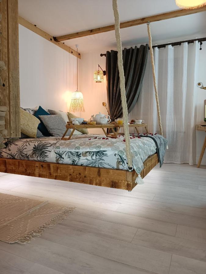Le Marechal Duplex - Appartement Avec Jacuzzi - Caen Hyper Centre מראה חיצוני תמונה