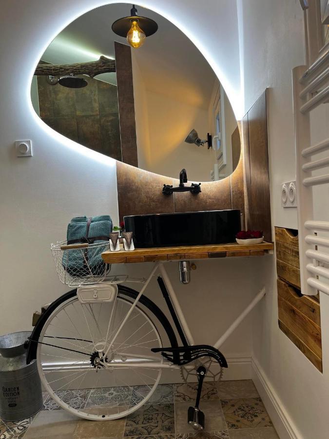 Le Marechal Duplex - Appartement Avec Jacuzzi - Caen Hyper Centre מראה חיצוני תמונה