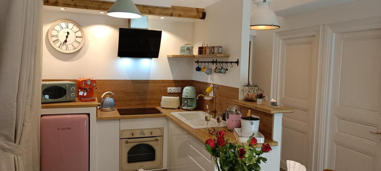 Le Marechal Duplex - Appartement Avec Jacuzzi - Caen Hyper Centre מראה חיצוני תמונה